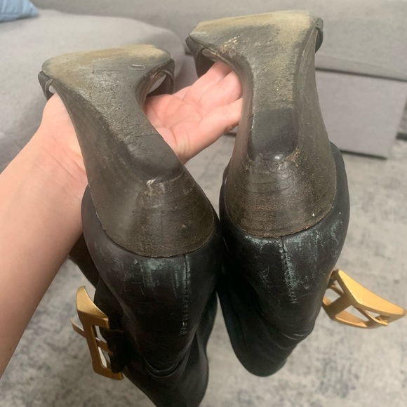 BCBGMaxAzria Wedge Sandals - Black - Size 9 1/2 - Picture 6 of 10